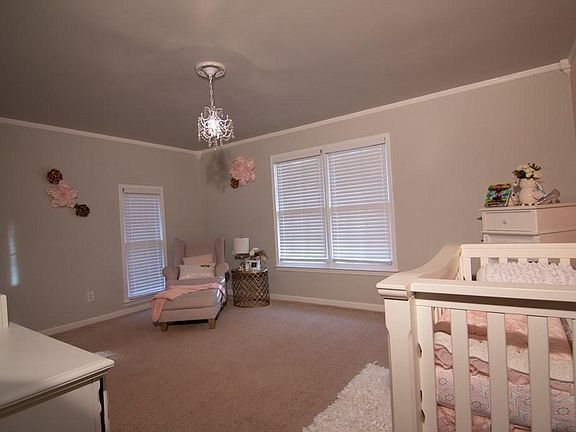 Greenview Drive 25.jpg